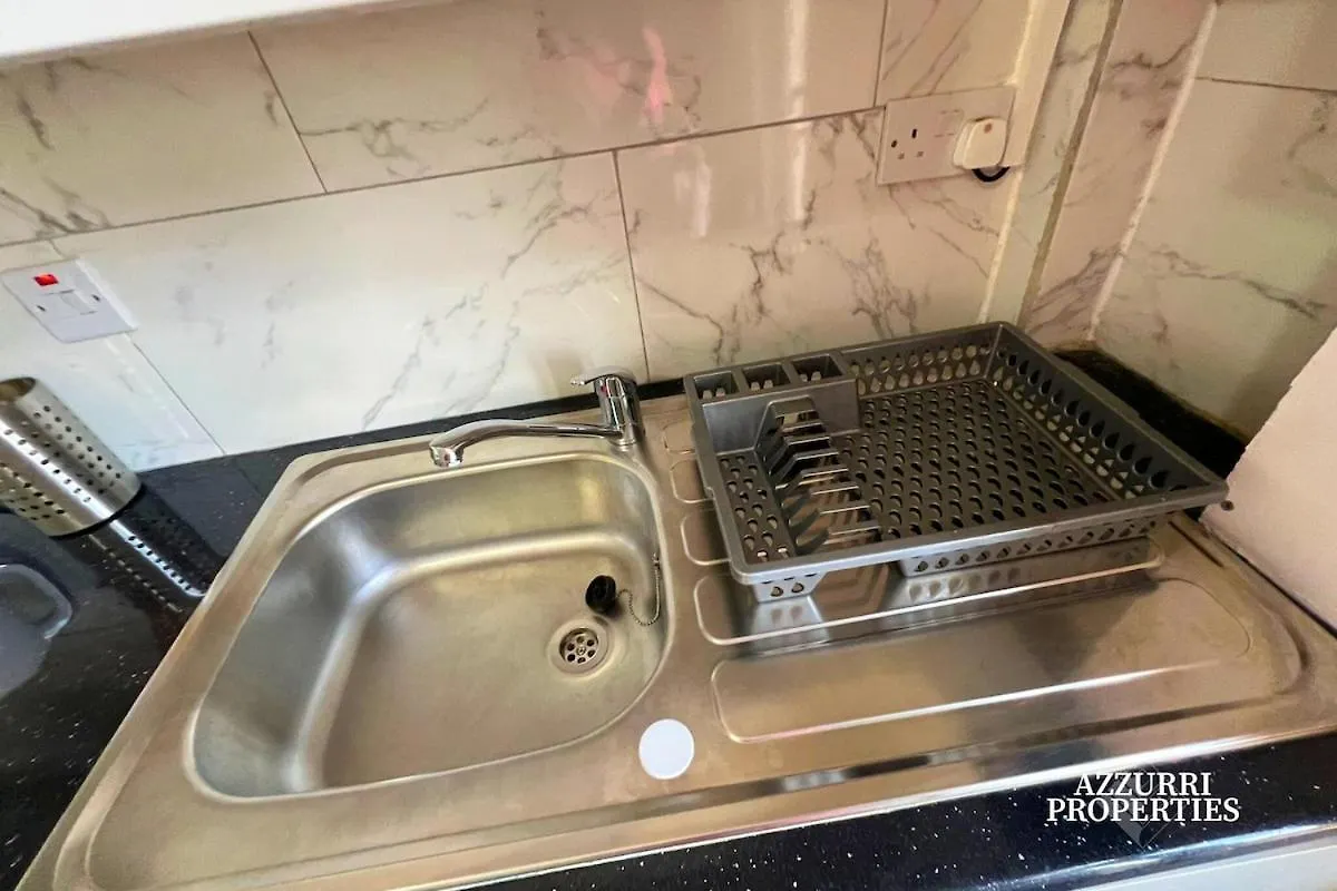 Monthly Stays At Barking Road 伦敦 0*,  英国